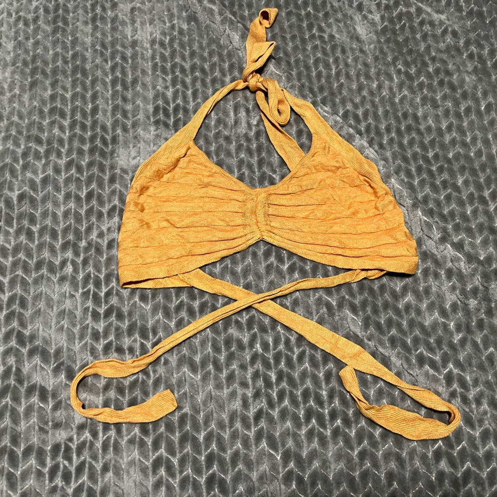 Hawaiian beach top